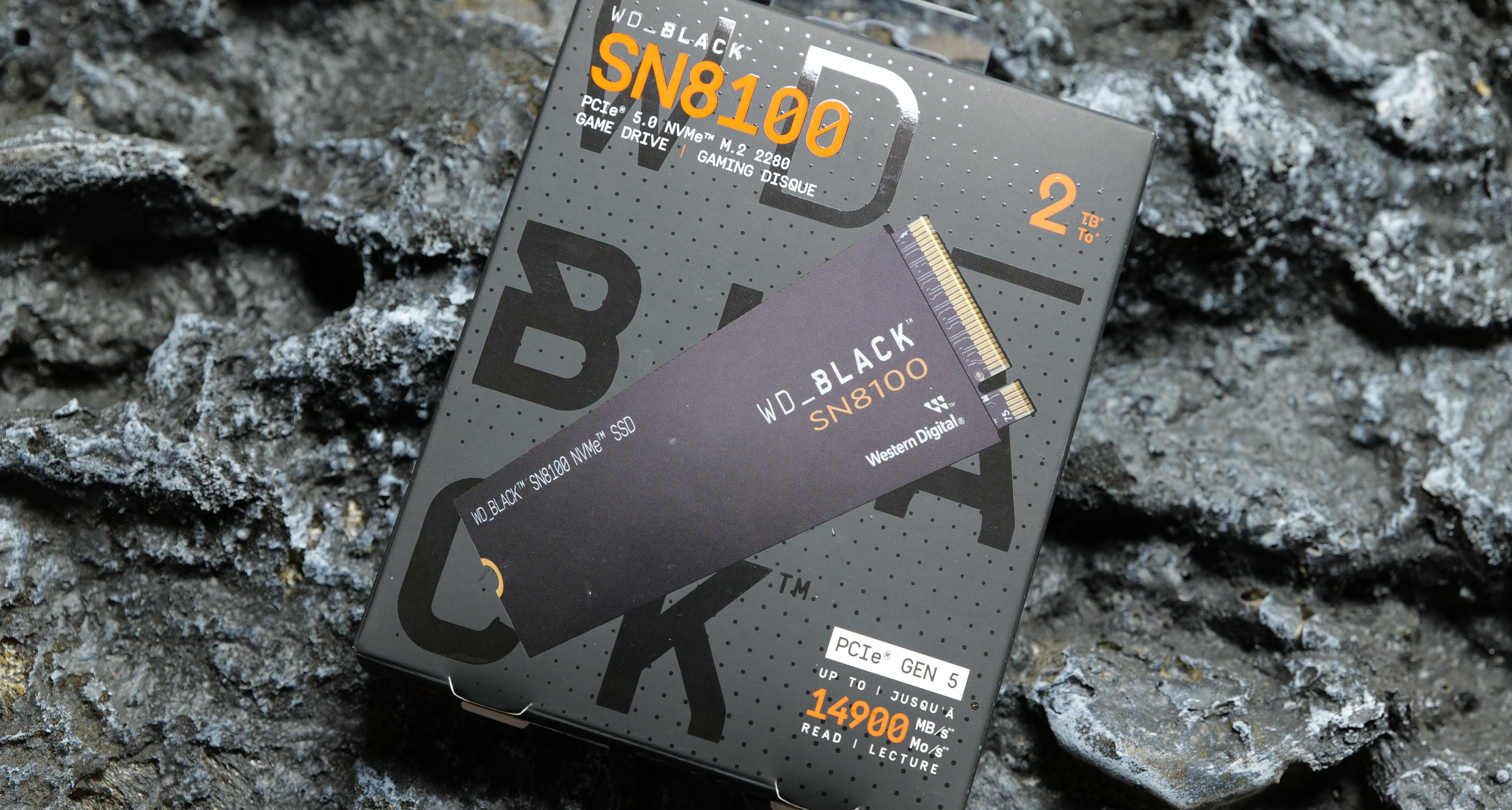 西數SN8100深度測試：成也蕭何敗也蕭何，激進的nCache 4.0雙刃劍