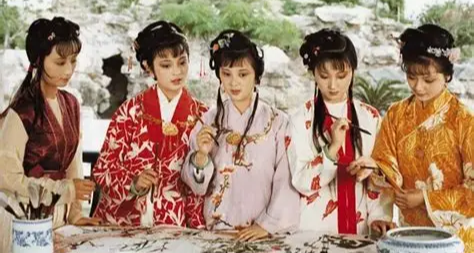 華夏有衣，名爲漢服