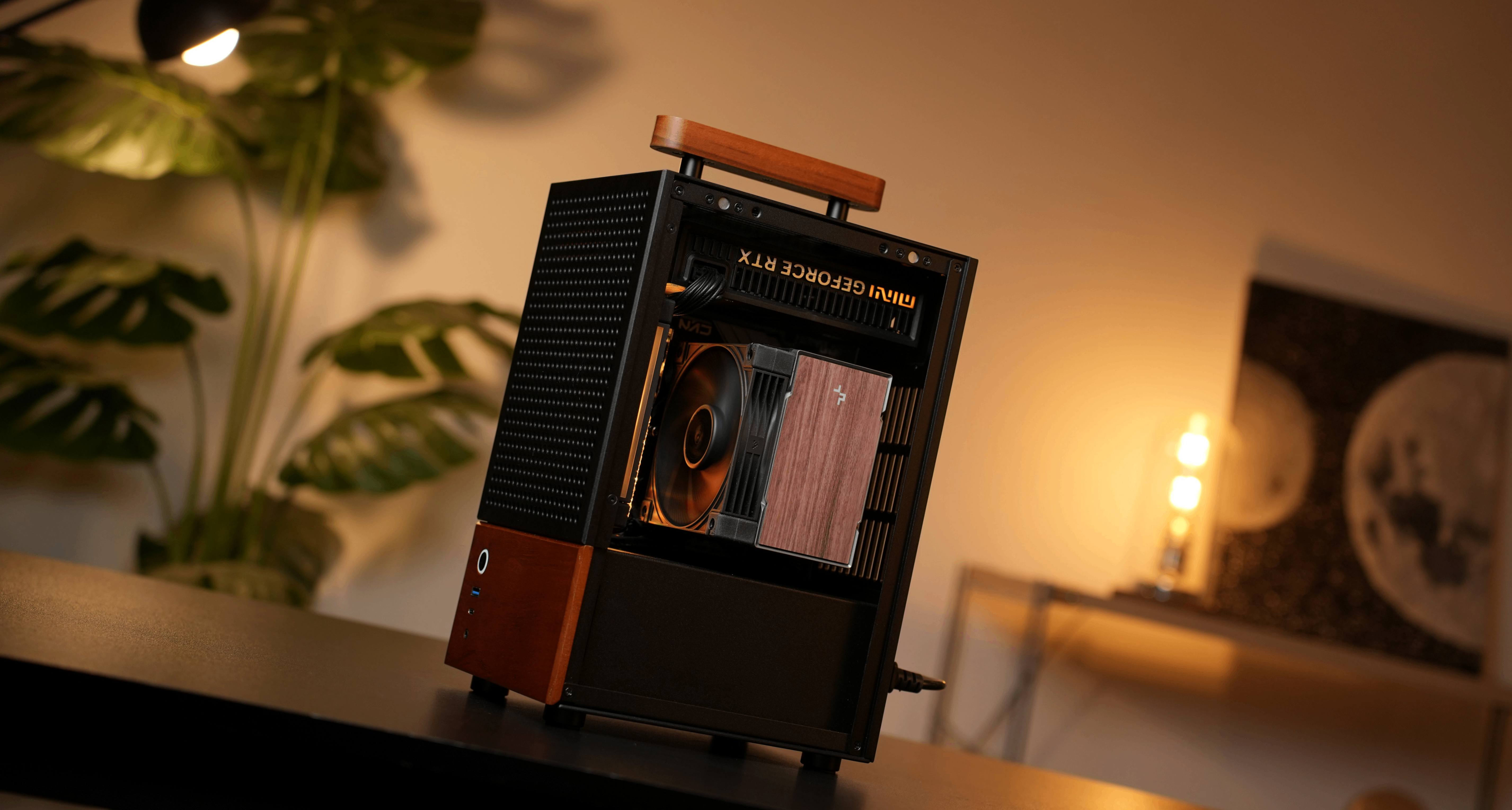 iGame RTX 5070 Mini OC 12GB 裝機測試分享