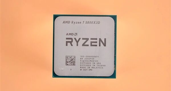 魔幻！5800X3D 二手价反超 7800X3D，玩家呼吁 AMD 复活 AM4 神 U