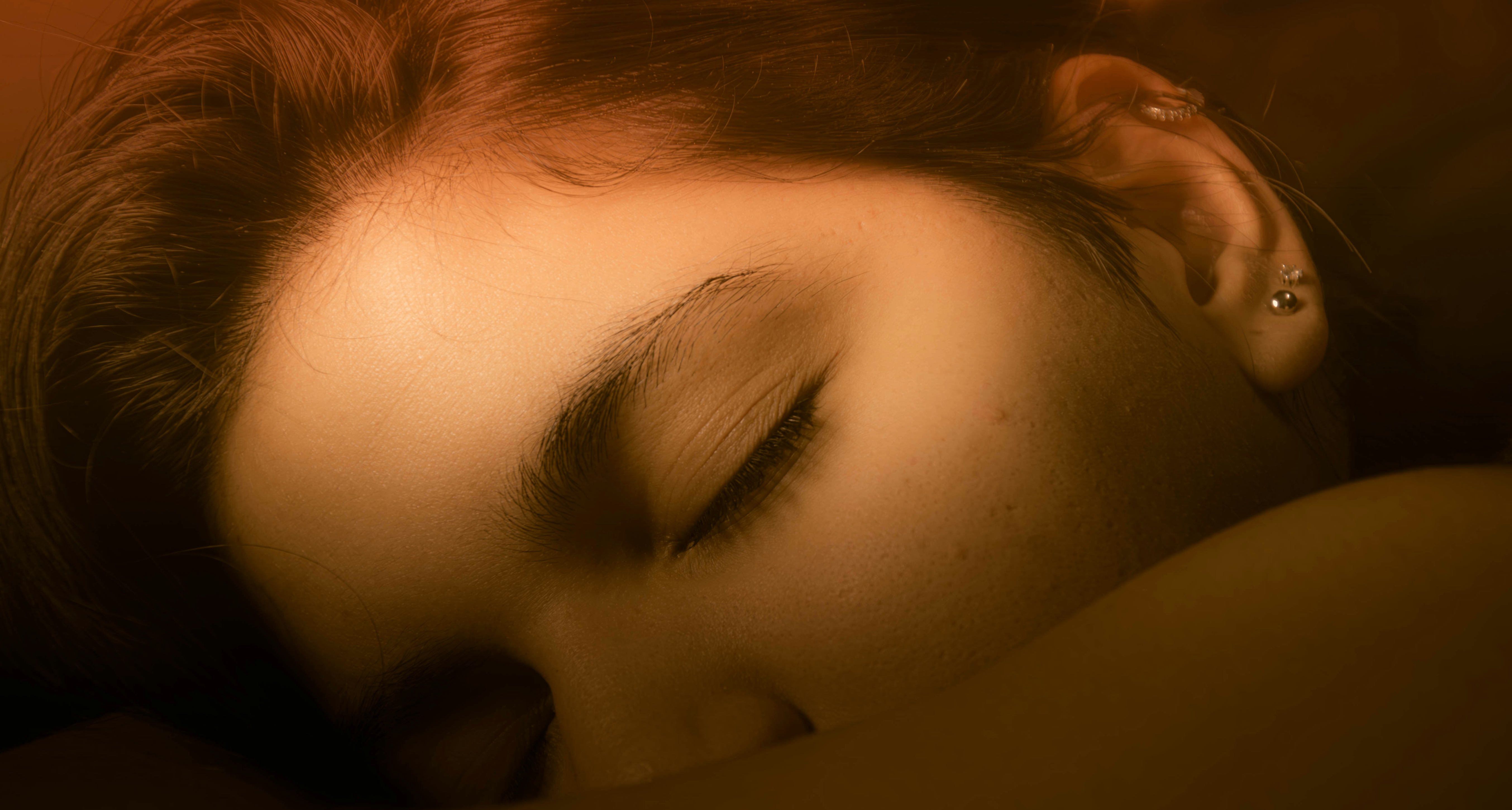 爲什麼你會在鬧鐘響起前幾分鐘醒來？