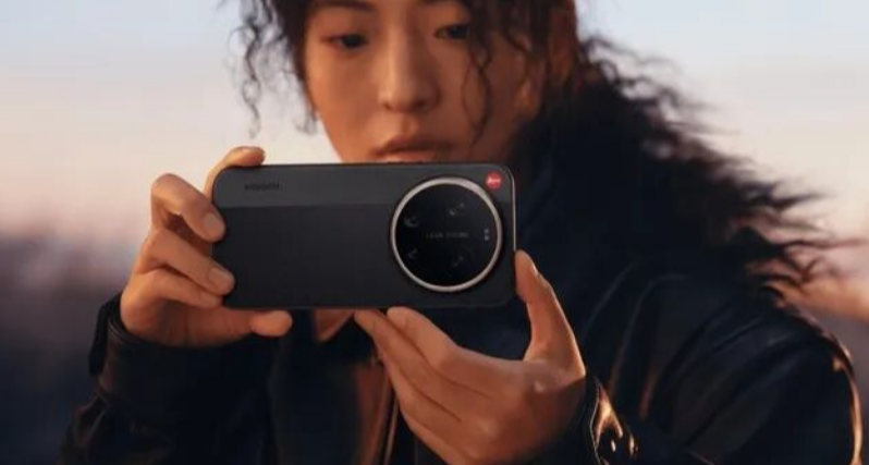 炒至 2 万！小米 17 Ultra 徕卡版遭疯抢，顶配版多渠道缺货