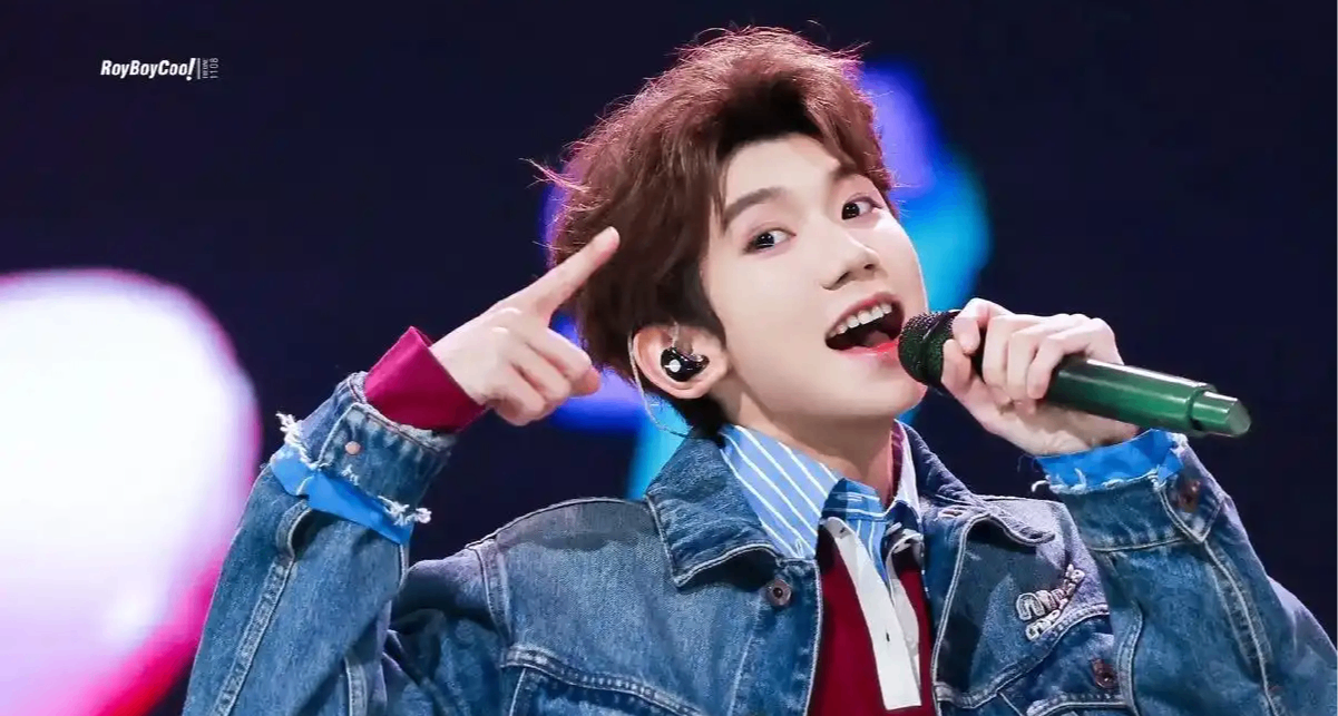 王源鄭州演唱會，粉絲帶動消費超20億！！