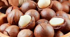 让高山低头，叫河水让路--劳动人民