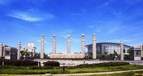 南信大通报“期末考泄题”事故：教师误发真题致全员重考