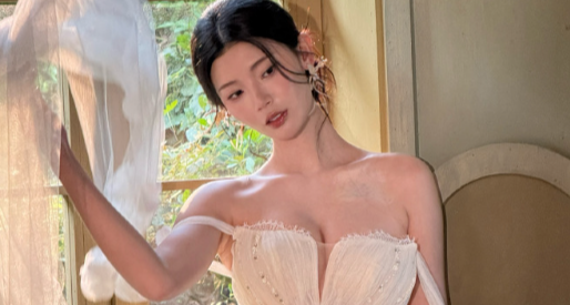 “浩浩妈”深夜称重崩溃！178cm 65kg 喊胖，上镜压力太真实