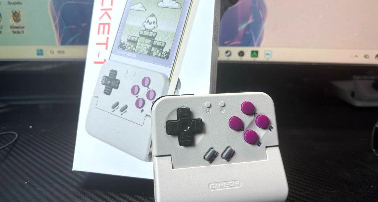 玩到了童年的游戏，可是好像再也回不去了，小鸡又来整新活了。