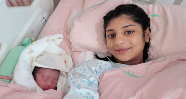 河南小黑妮回复网友生了闺女，此前老公开玩笑让孩子随她姓