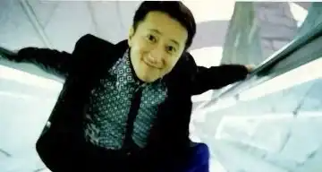 從前，有一位 波紋氣功 使用者開始畫漫畫了