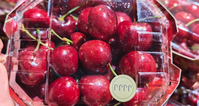 坏果太多胖东来下架全部智利车厘子，已换成澳洲和新西兰产车厘子