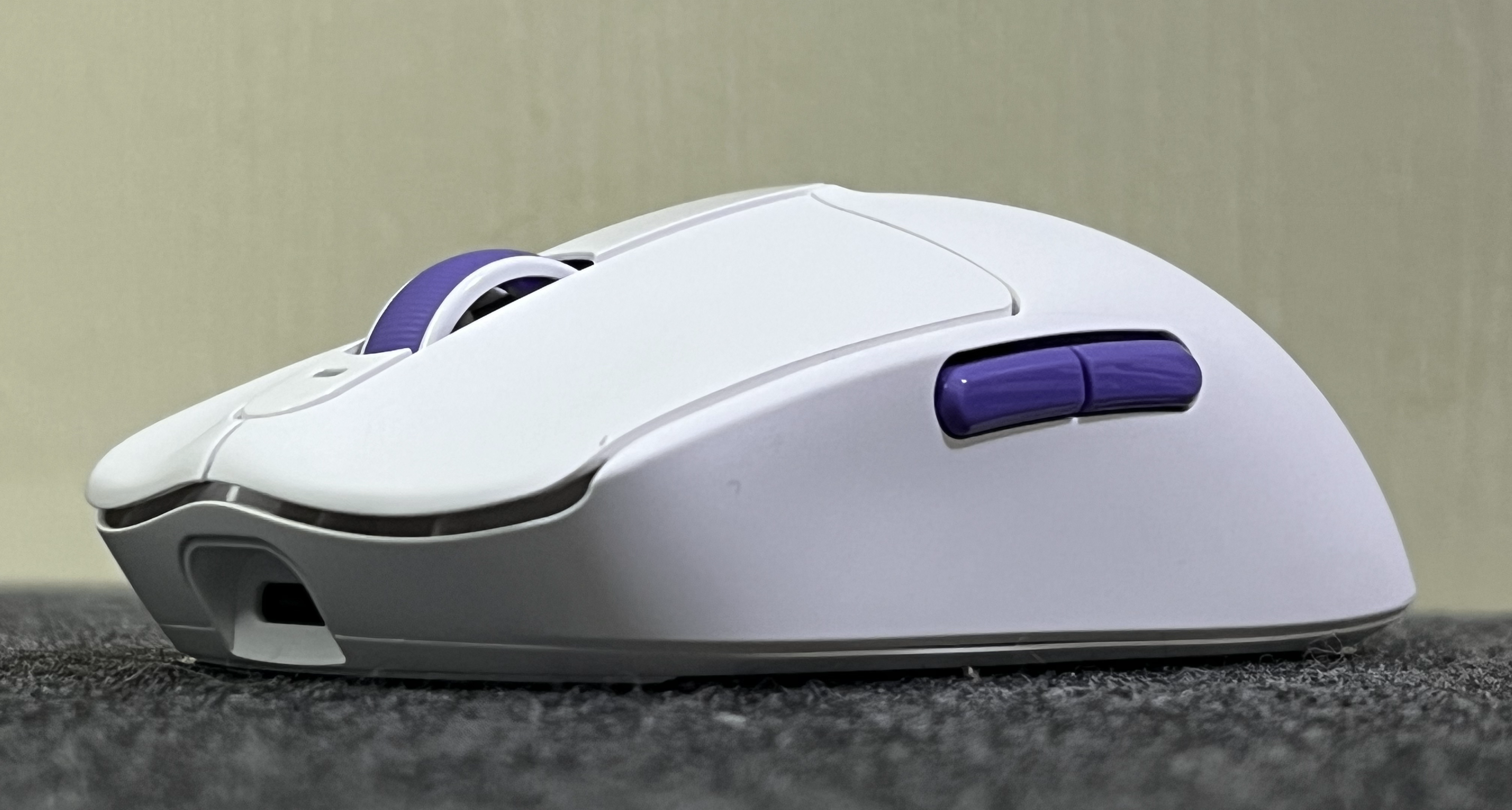 仅有39g的中小手神鼠？还是54L芯片+3950传感器！