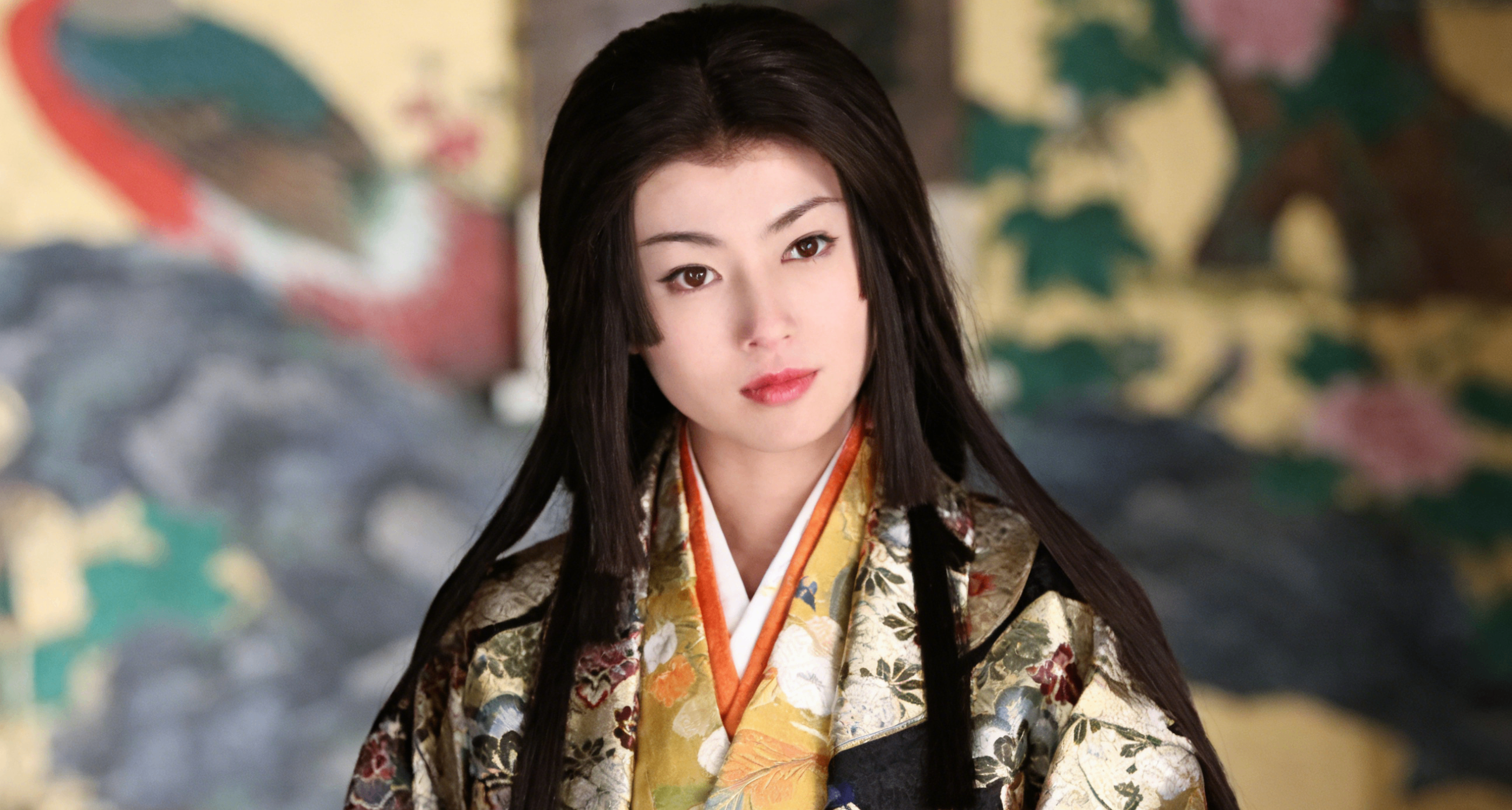 游戏外的历史：背负血海深仇的浅井三姐妹将何去何从？（第一期）