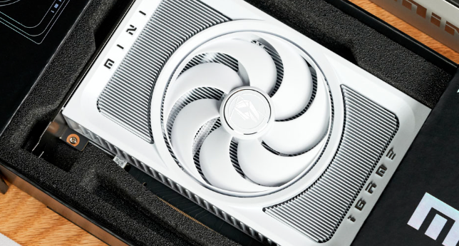 再漲真沒人買了：大陸顯卡銷量腰斬！銷量環比/同比下降59%和42%