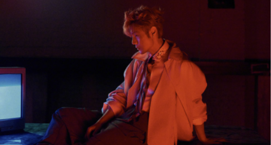 李榮浩再度回應：沒有任何授權！同時接連發文回覆圈內人質疑