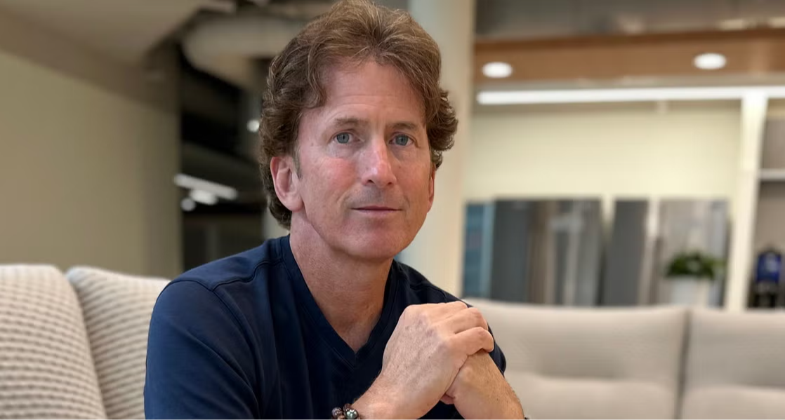 B社前美術師：陶德身邊