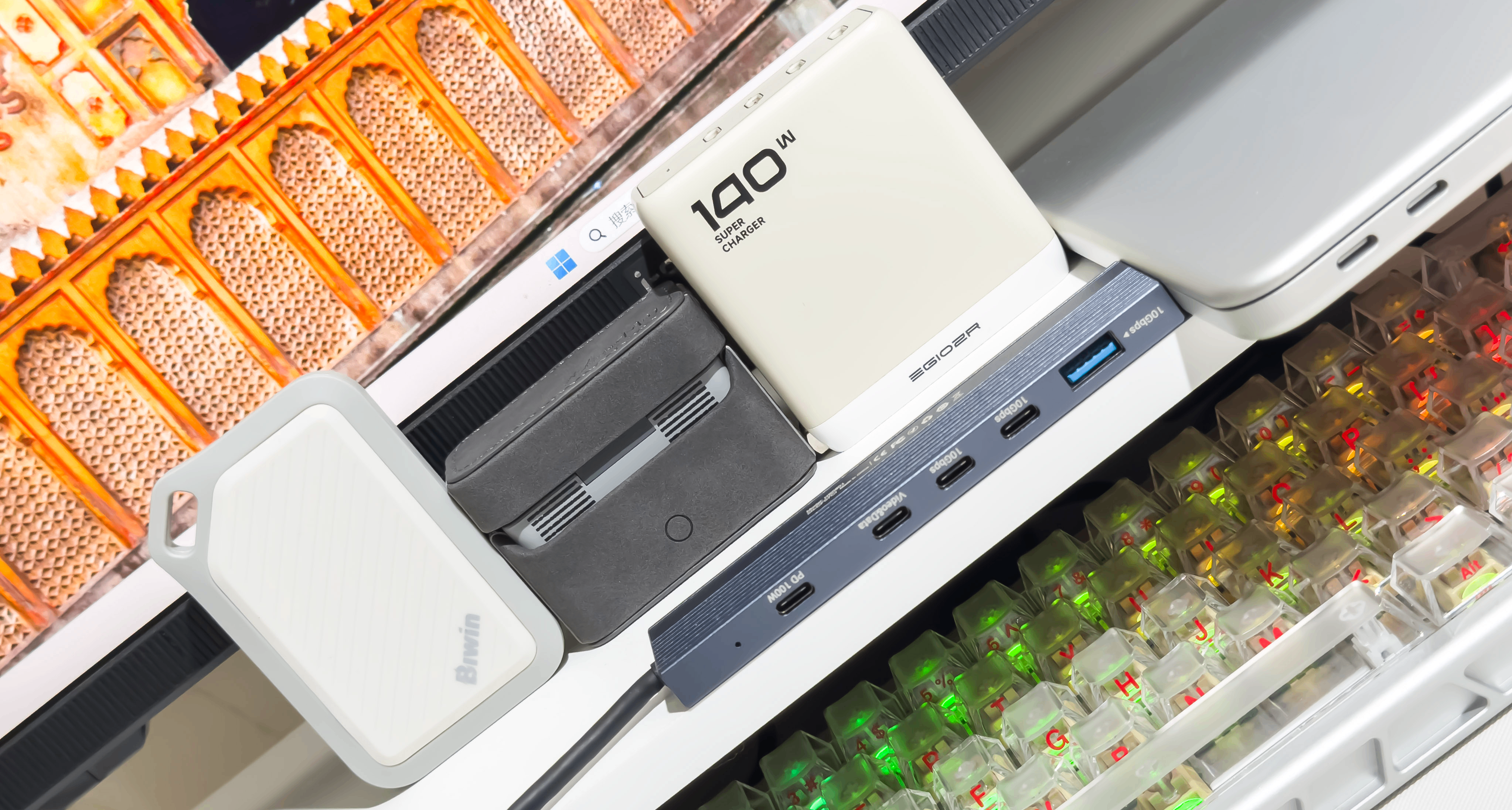 买了3000块的MacBook Neo，怎么提升使用体验？这些外设值得入手