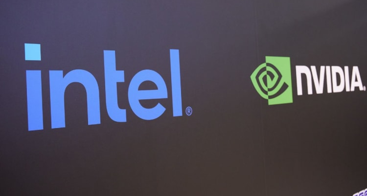 老黄也玩“双代工”？传 NVIDIA Feynman GPU 部分订单转交 Intel