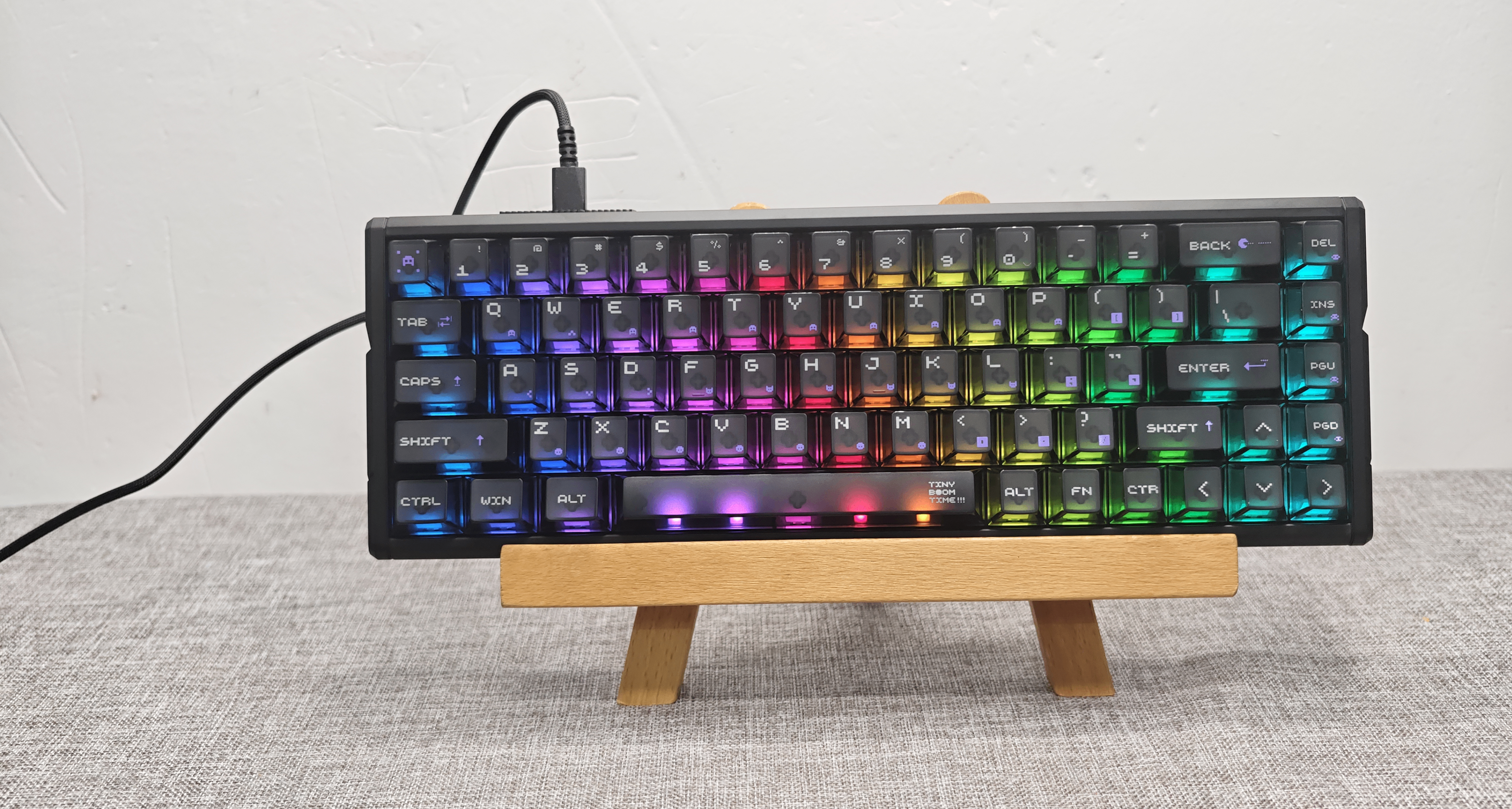 500元以内最好，最均衡的小尺寸磁轴键盘？ATKRS6+