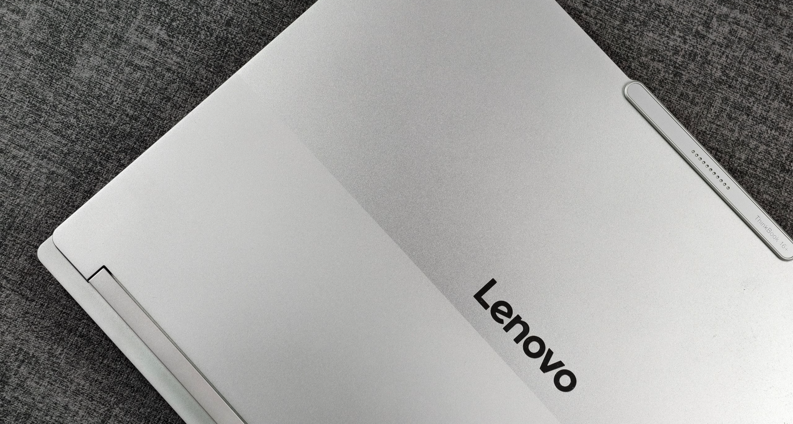 商务本的标杆之作，甚至还能外接显卡——Thinkbook16+ 2026