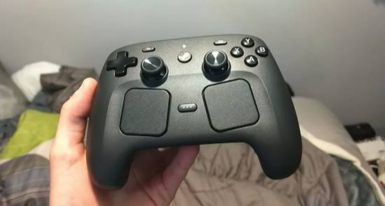 離譜！steam手柄扔牀上，它會發出慘叫聲！！