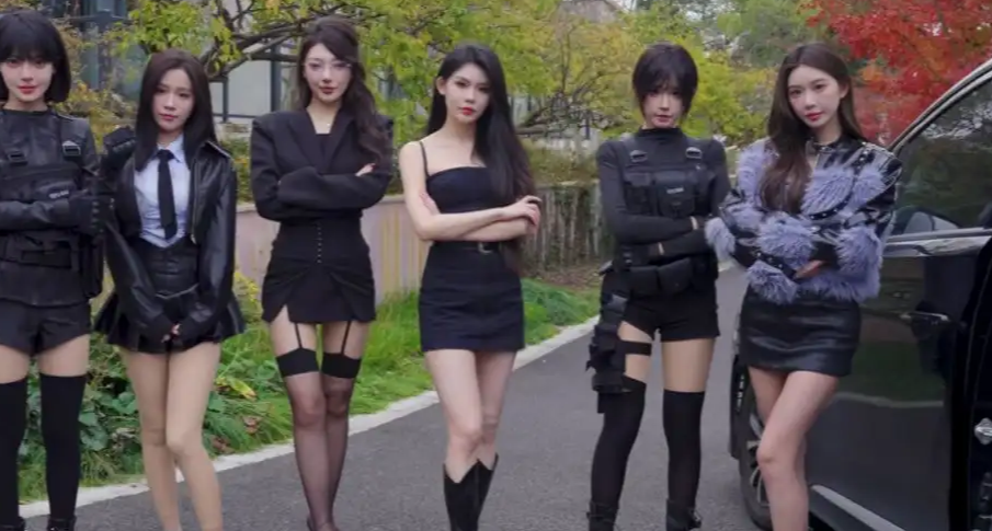 《男神模拟器》上线Steam啦。看看这几位顶级女主吧