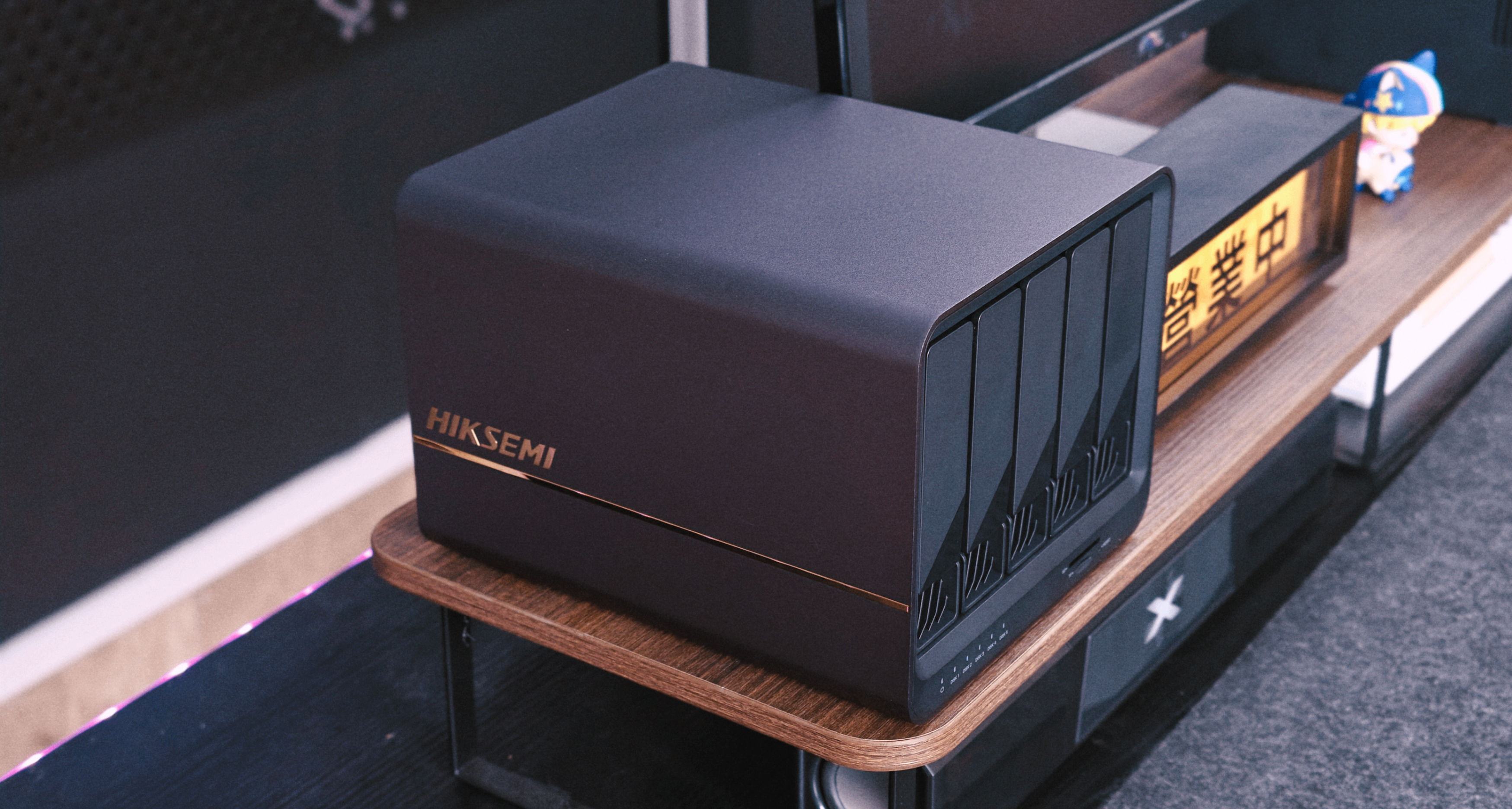 千元級5盤位 NAS ,普通家庭的入門答案？海康 MAGE50X 來交卷啦。