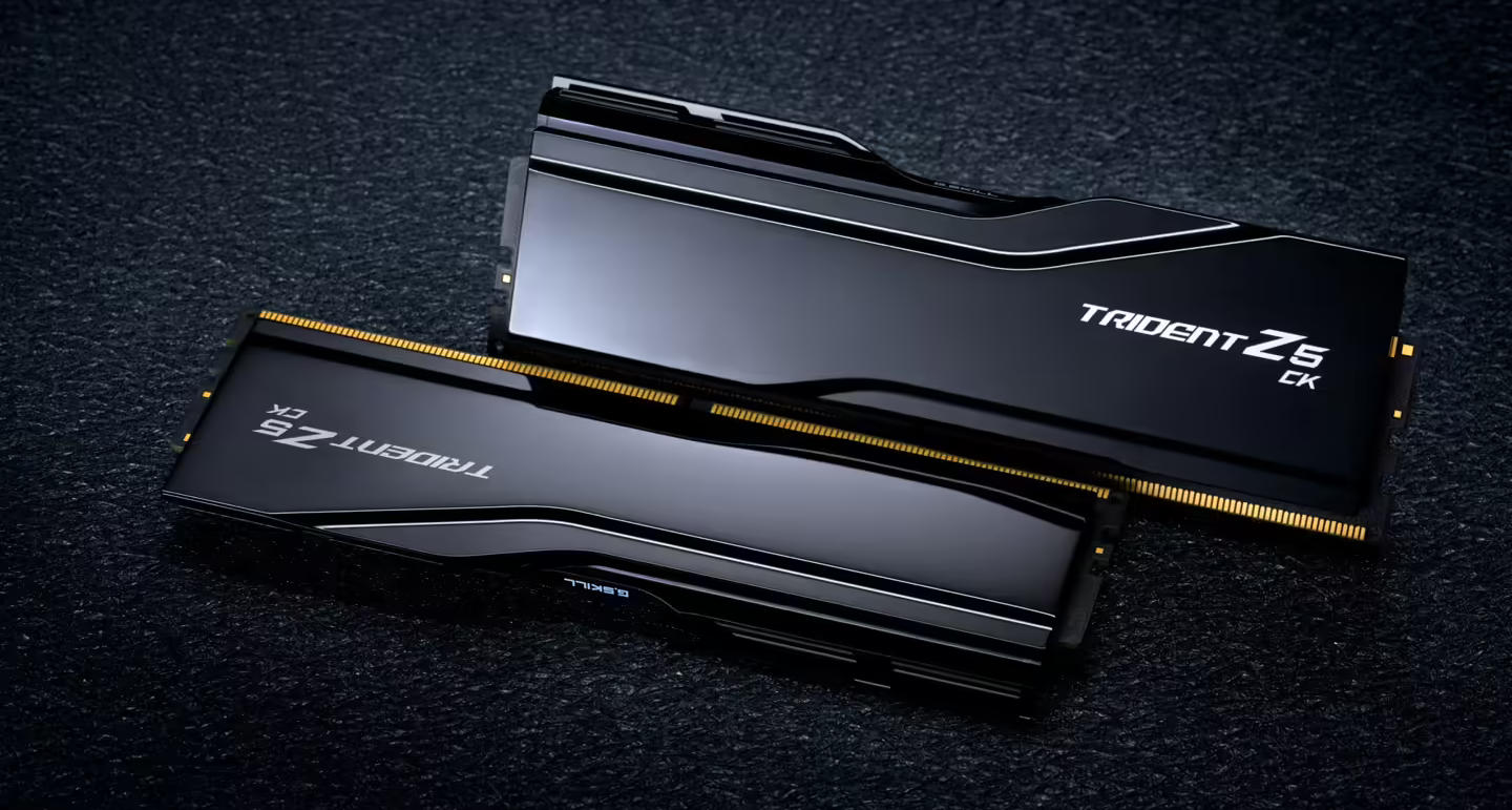 芝奇秀肌肉！仅1.1V电压，内存飙上9200MHz！普通4槽主板也能爽玩