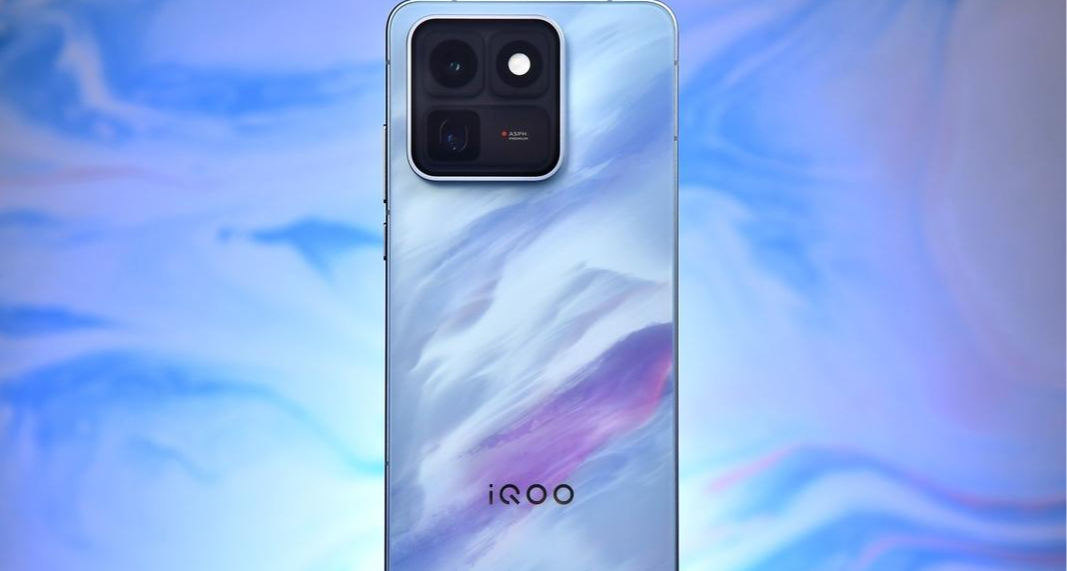 打团超稳不掉帧，玩原神更清晰！iQOO新版全家桶实机测评
