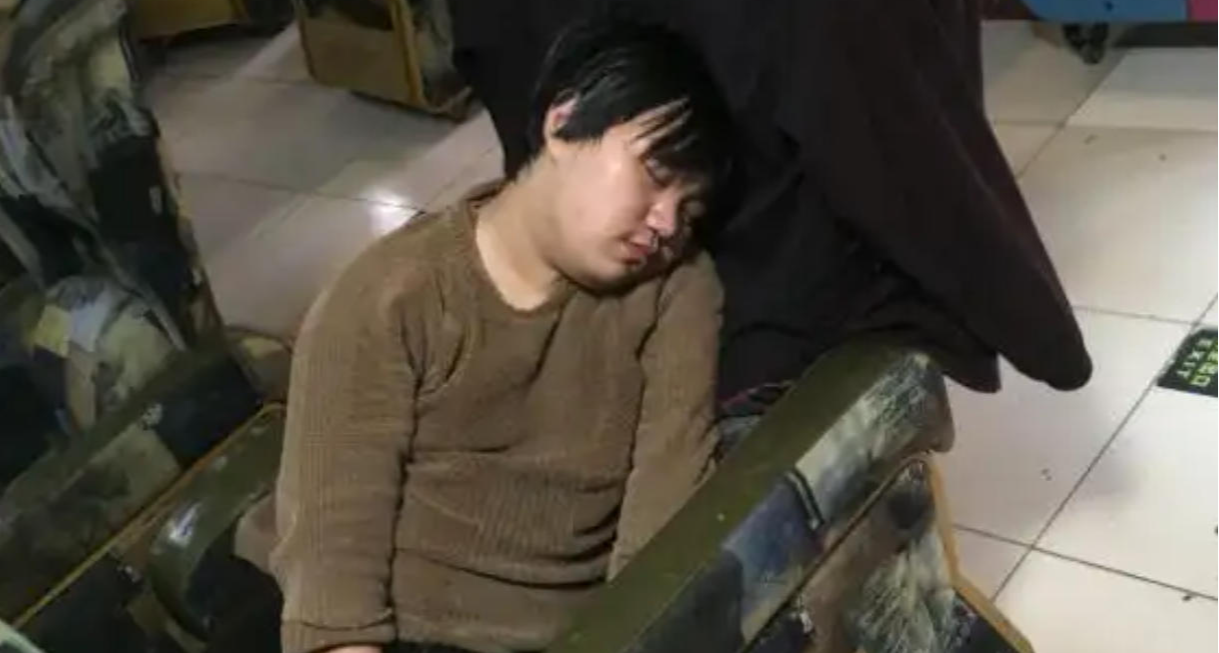 “过游死”20年，还有人在用生命玩游戏