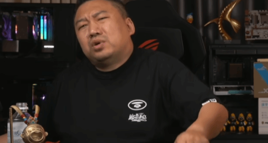 裝機百大 UP 遭觀衆反覆追問是否跑路 直播回懟 