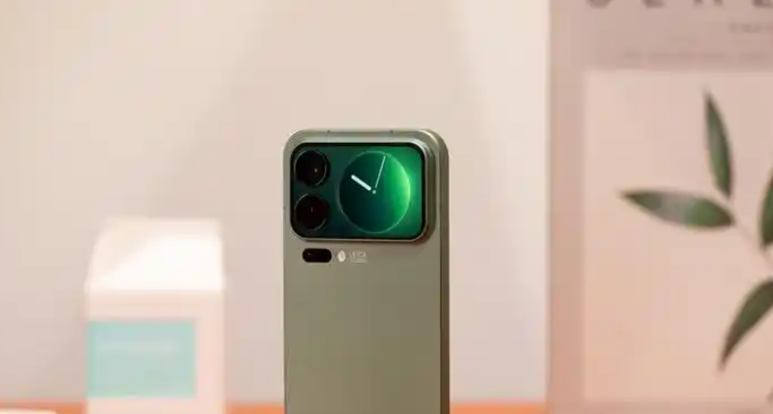 9月手機圈大戰，iPhone18Pro直面國產圍攻