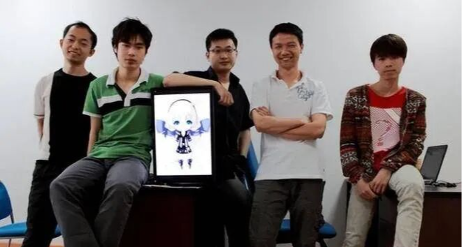 米哈游成立第二年，三个创始人月薪只有4000元