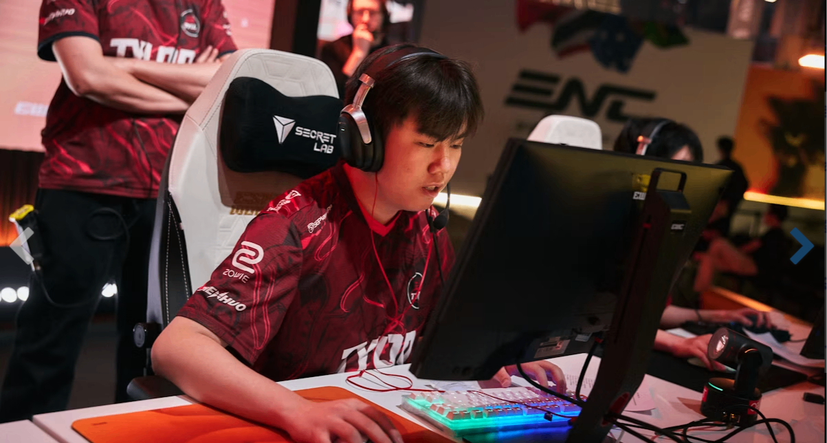 预选 LEGION、正赛卓威贴标，EWC 在 CS 项目为什么搞区别对待？