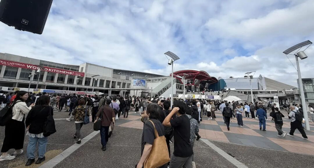 颱風中的東京，權力交替的中國遊戲