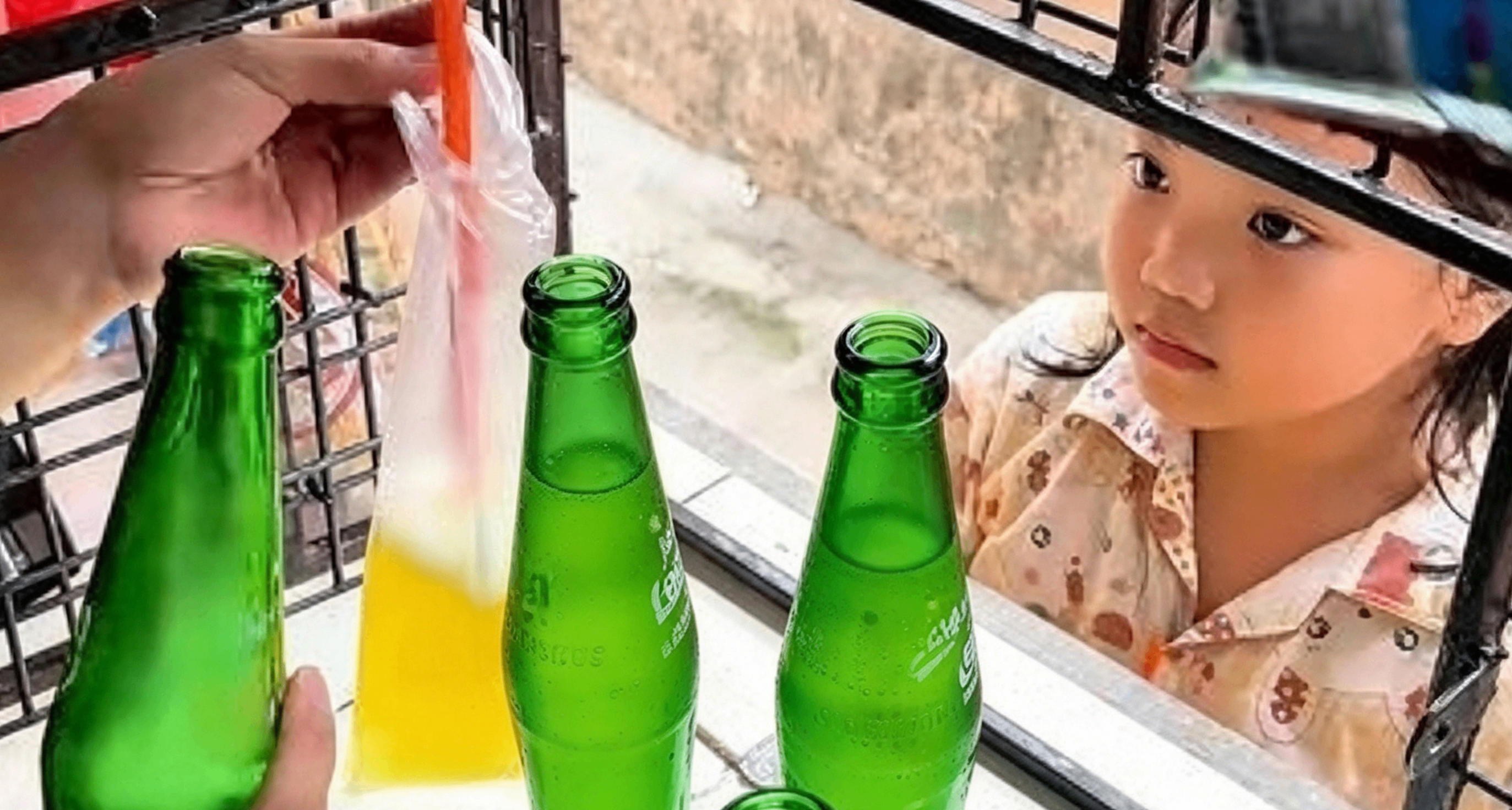 全世界獨一份的袋裝可樂！養活了整個國家，也毀掉了整片海洋