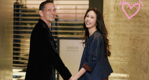 莫文蔚發文紀念結婚 15 週年：執子之手與子偕老～