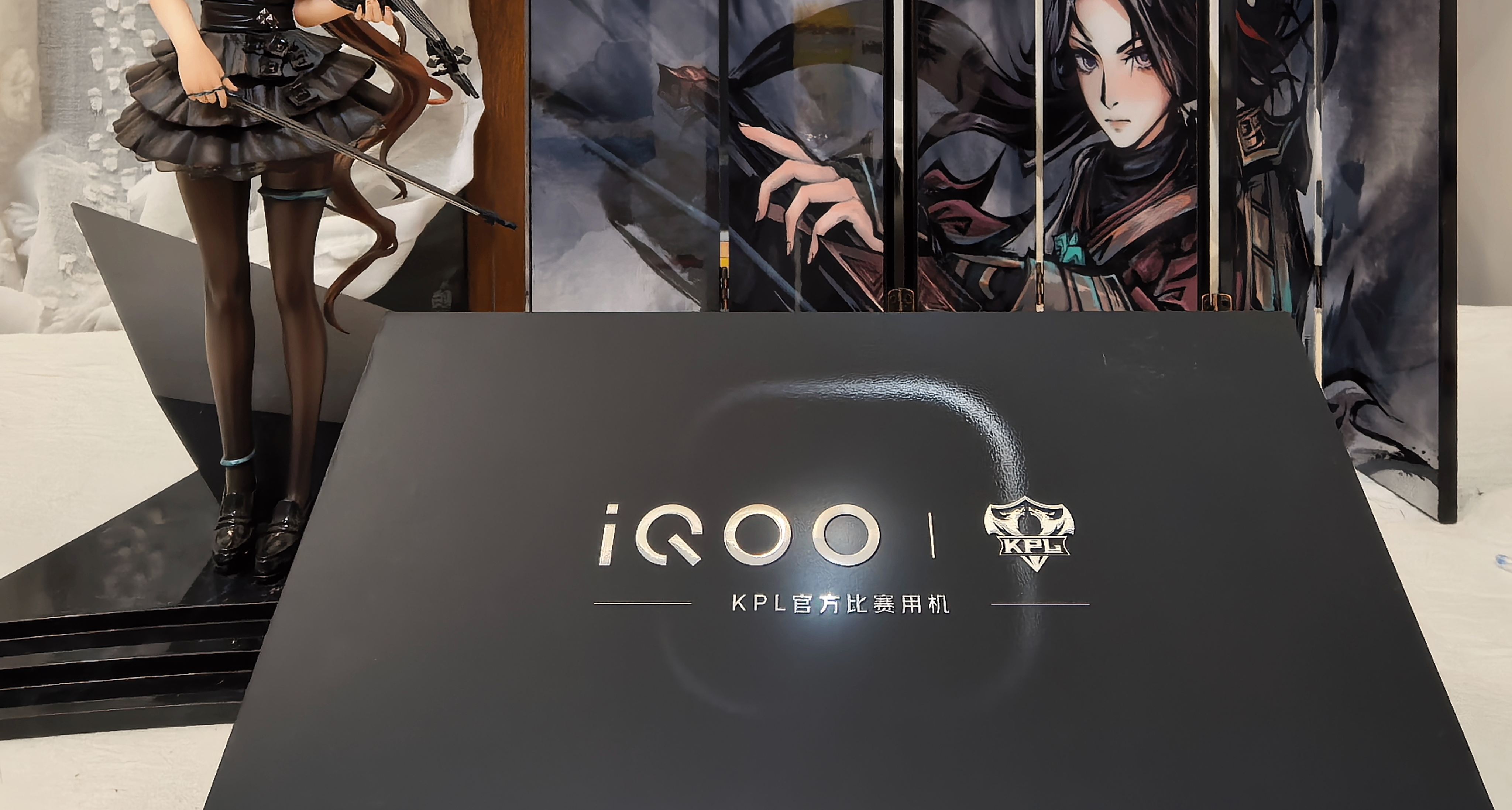 手机全线涨价！今年的iQOO16，到底还值得买吗？