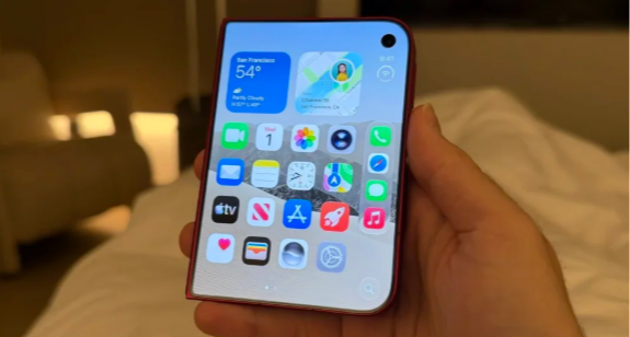 iPhone Duo 首批黑色溢价 16000 元，有的订单发货时间排到 12 月