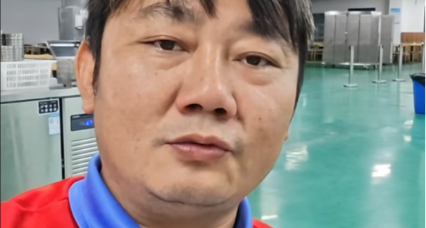 笑不活了！张雪全网求助如何把食堂饭做好吃，网友连夜送米上门