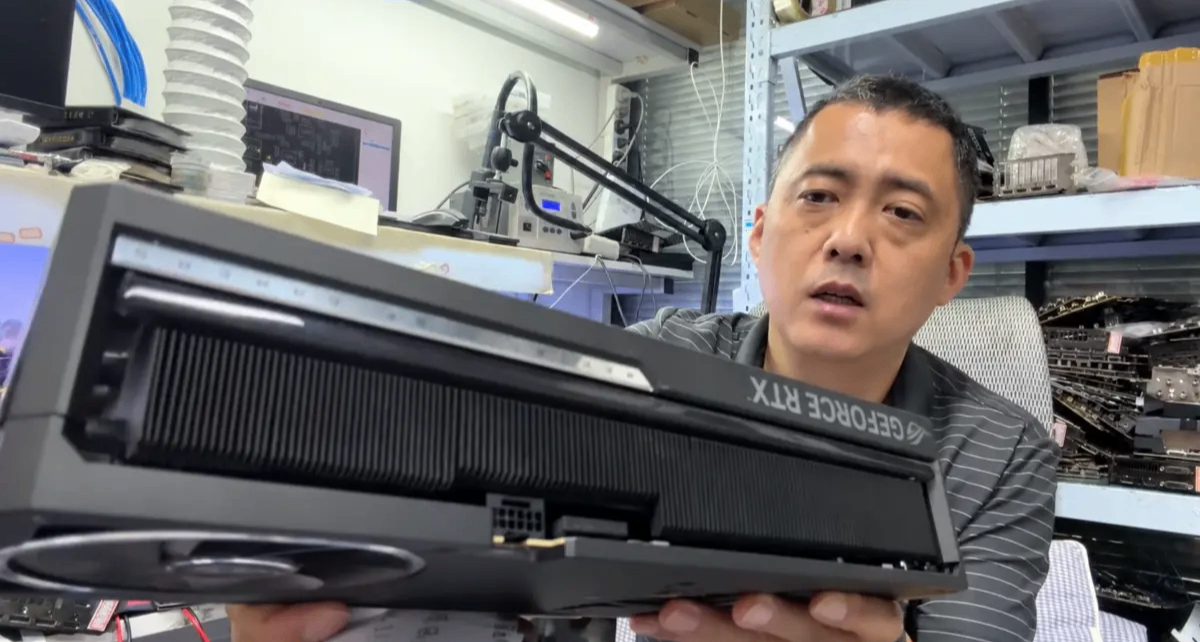 兩天內7張RTX 5090/4090燒接口，張哥道：不是電源差，是功耗太狠